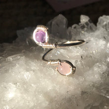 Load image into Gallery viewer, Rose quartz and Amethyst Adjustable Ring
