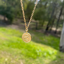 Load image into Gallery viewer, Gold Evil Eye Pendant Necklace
