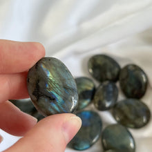 Load image into Gallery viewer, Labradorite Tumbles
