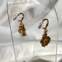 Load image into Gallery viewer, Natural Citrine Gold Huggies
